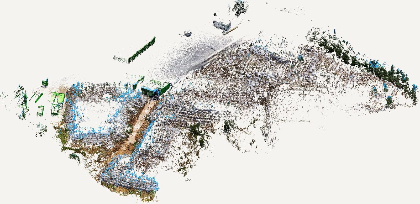 Αποτύπωση LiDAR κτήματος με ελαιώνα και κτίσματα
